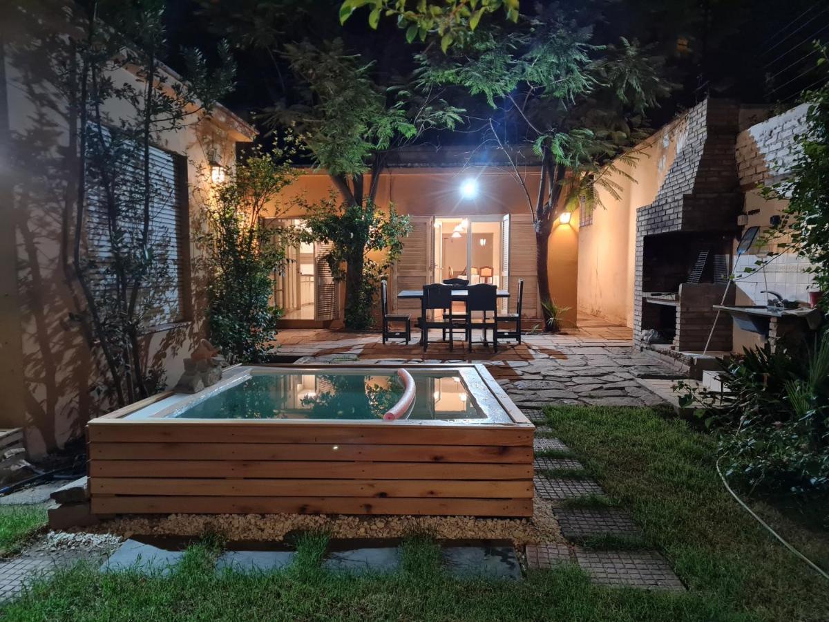 VEINTICINCO Casa de huéspedes Mendoza Exterior foto